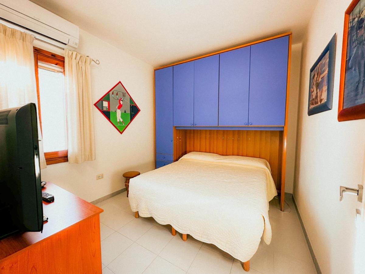 Appartamento Vicino Al Centro Di Olbia Luaran gambar